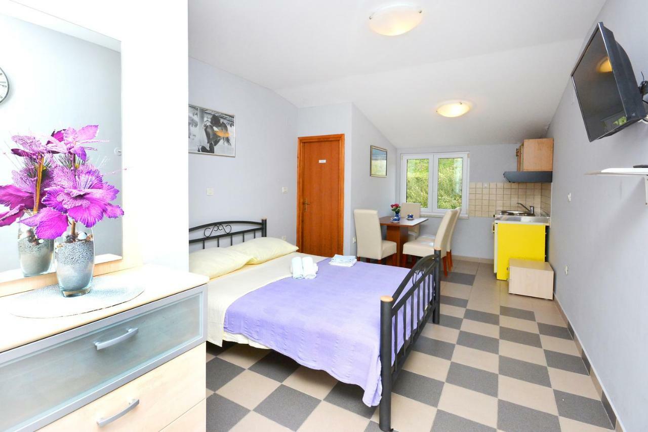 Beach Apartman Petra Podstrana Kültér fotó