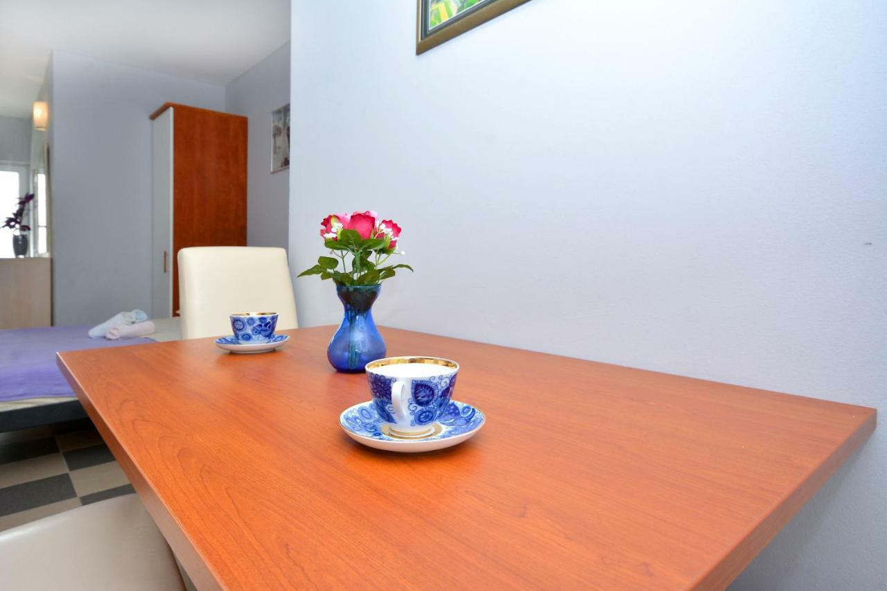 Beach Apartman Petra Podstrana Kültér fotó